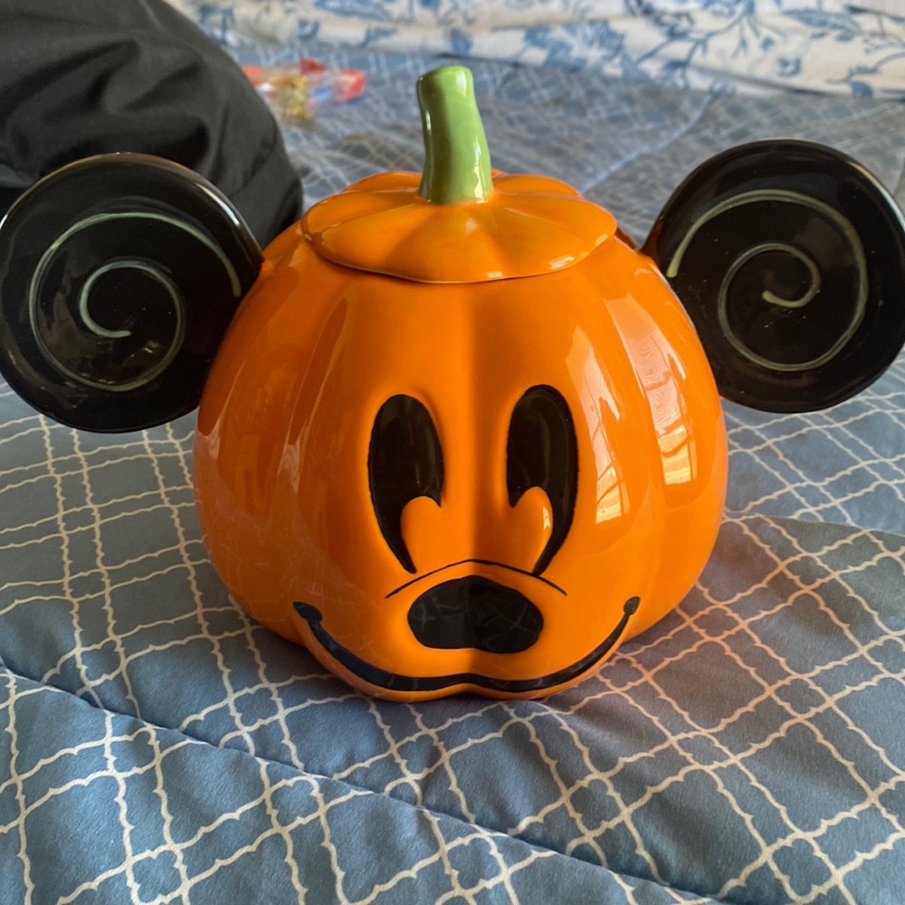 Disney Mickey Halloween Jack o Lantern Cookie Jar RARE